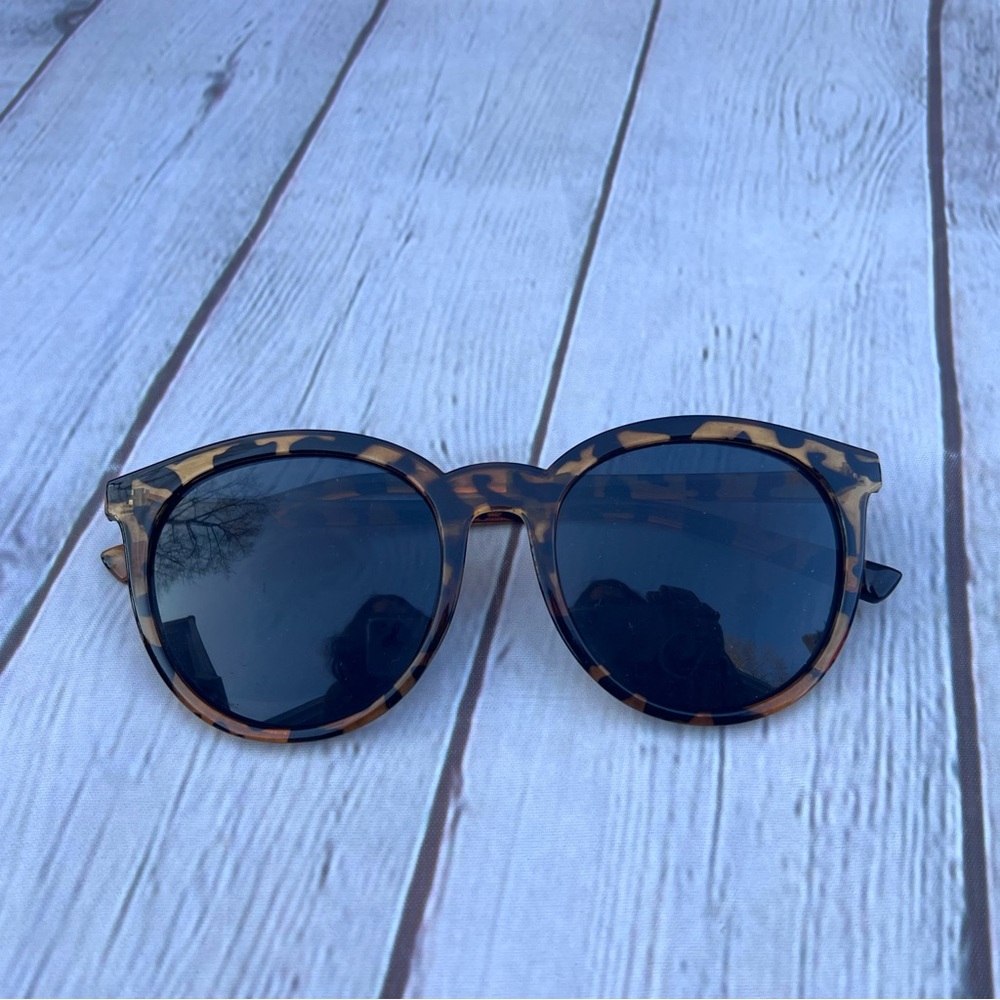 Tortoise colored Sunglasses